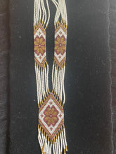 Load image into Gallery viewer, Gerdan 19" long necklace