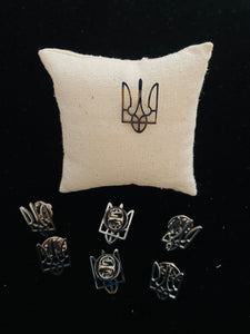 Ukrainian Tryzub pin