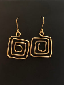 New! Tania Snihur gold sculptural wire earrings