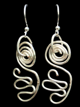Load image into Gallery viewer, New ! Tania Snihur silver sculptural earrings
