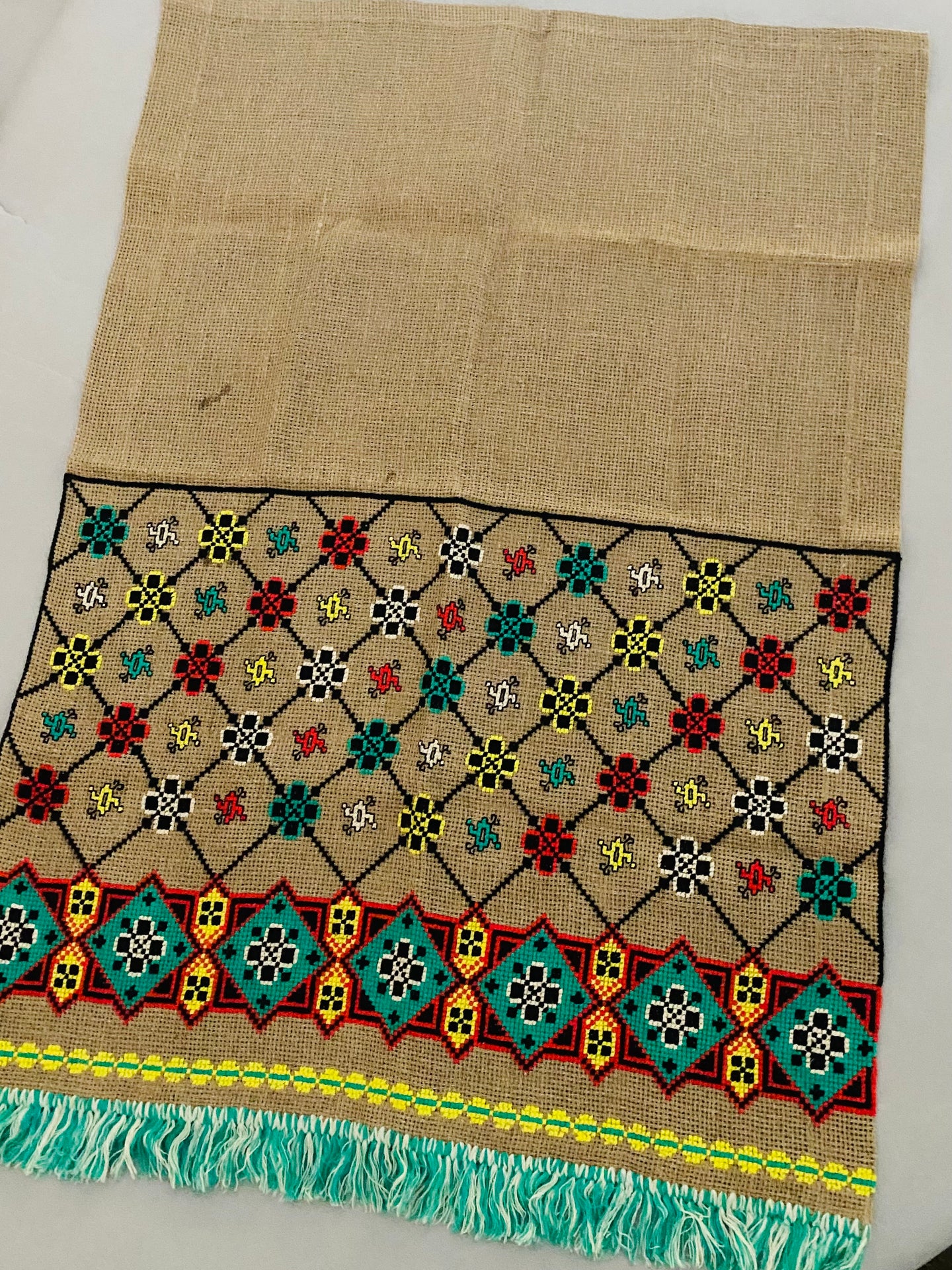 Burlap embroidered  Vintage runner  39