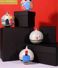 Load image into Gallery viewer, Kazimir Malevich set of 4 hand painted ornaments, made in Ukraine by Grono Shop
