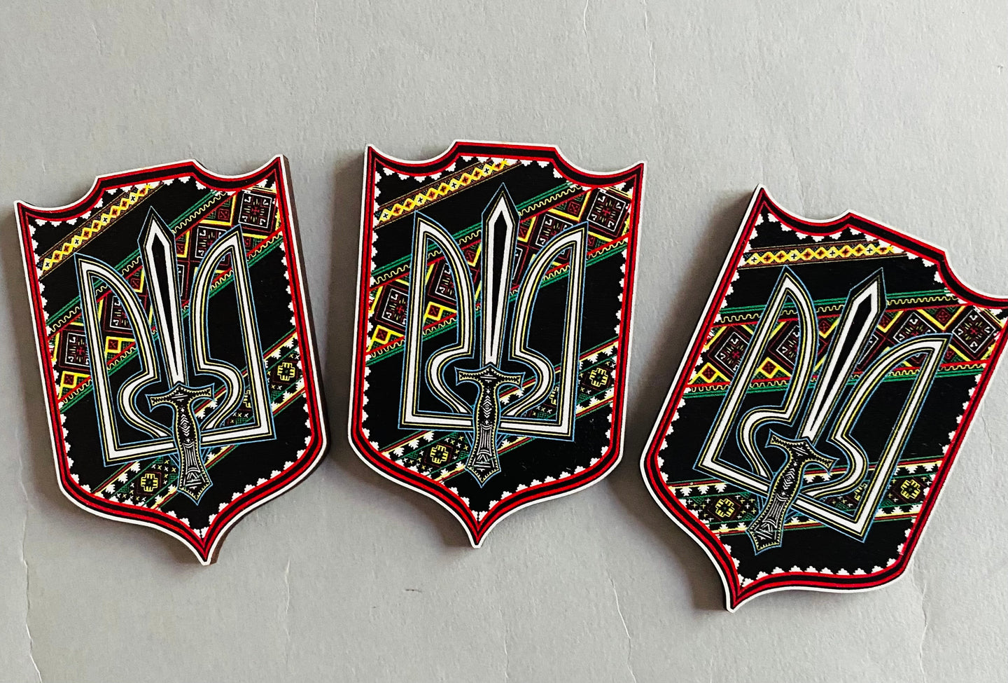 Wooden Tryzub magnet with painted embroidery design  2