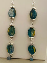 Load image into Gallery viewer, New! Tania Snihur silver sculptural earrings
