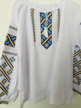 Load image into Gallery viewer, Blouse Embroidered Womens blue, yellow,black on white  linen #299
