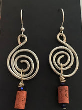 Load image into Gallery viewer, New ! Tania Snihur silver sculptural earrings
