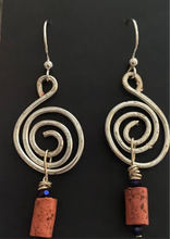 Load image into Gallery viewer, New ! Tania Snihur silver sculptural earrings
