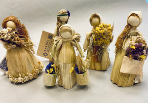 4"-5" standing Corn Husk Dolls from Bakhmut Creative Workshop