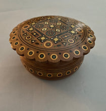 Load image into Gallery viewer, Cassetka Round #14
