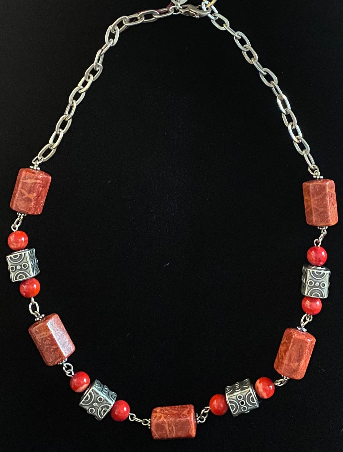 Tamara Farion red coral cylinder and sterling silver necklace N27